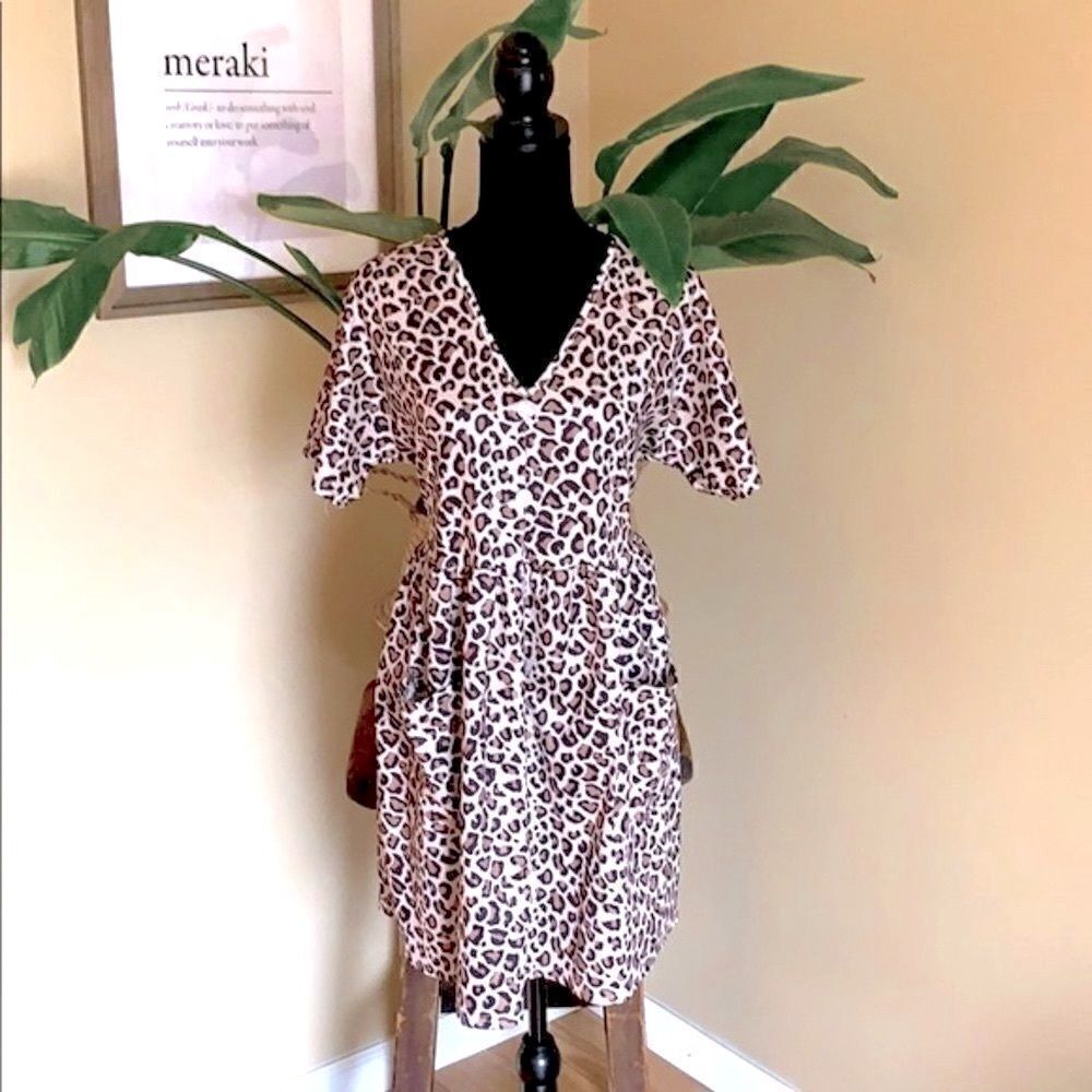 Leopard Short Sleeve Dress - Picture 1 of 8